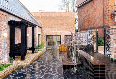 Mixing Stone and Brick: 11 Inspiring Ideas for Elevated Exteriors