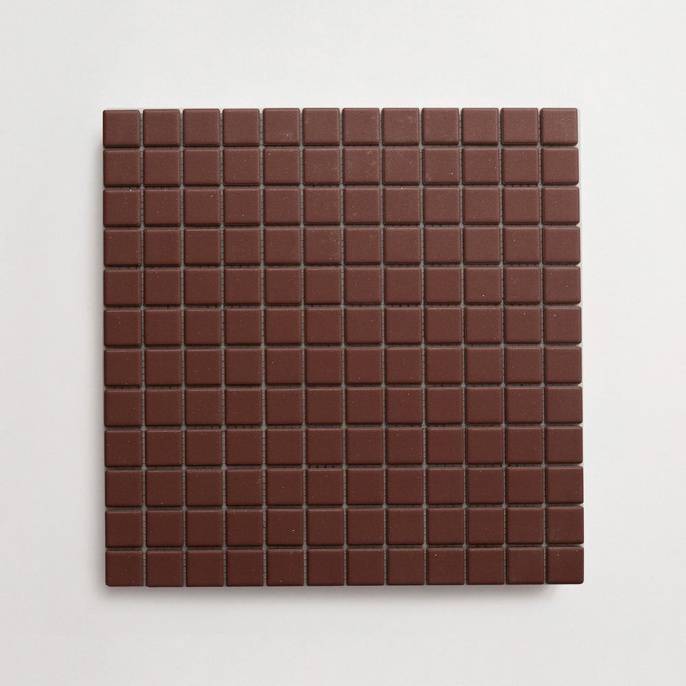 AP0294-outer-cle-cortile-bouchon-rare-garnet.jpg