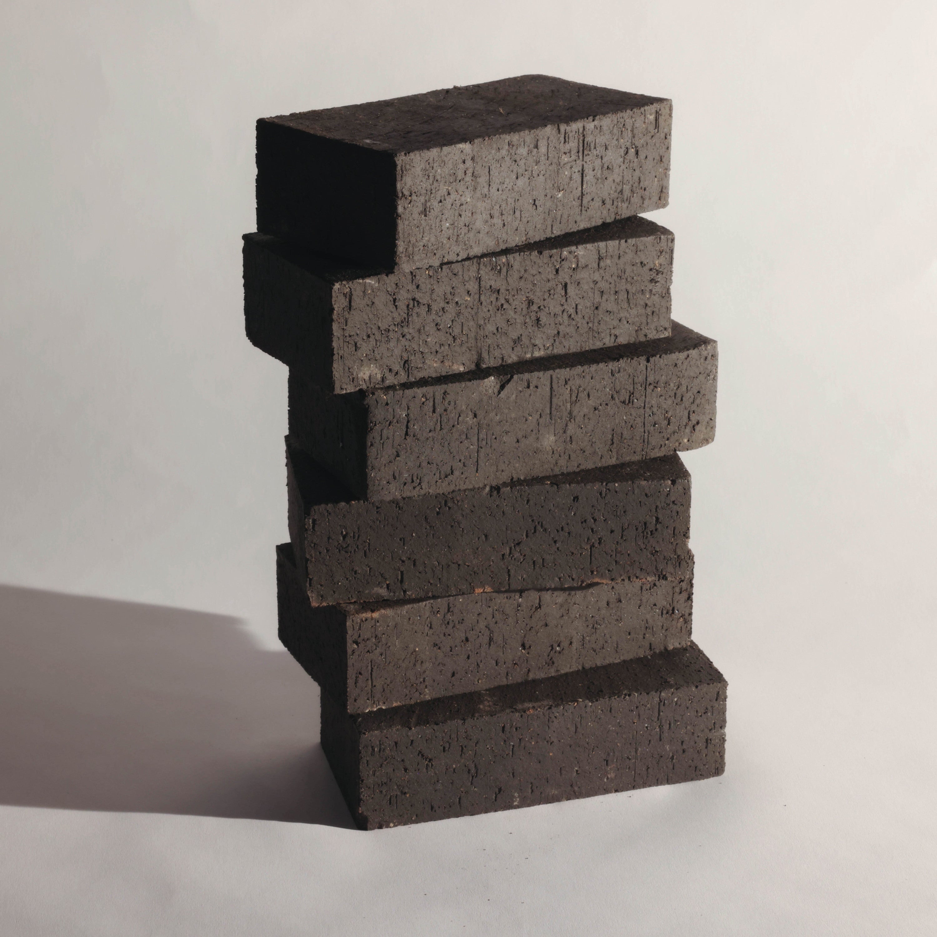 FF10073-outer-cle-stone-brickworks-scorched-earth-stack.jpg