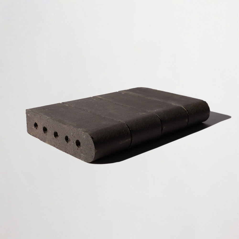 FF10090-outer-cle-brick-bullnose-scorched-earth-short-angle-3000x3000-300dpi.jpg