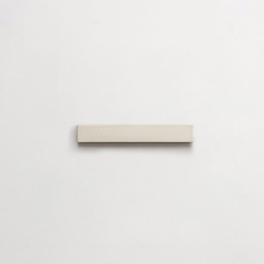 GB12047-outercle-mfb-pencil-cream-gloss-single.jpg