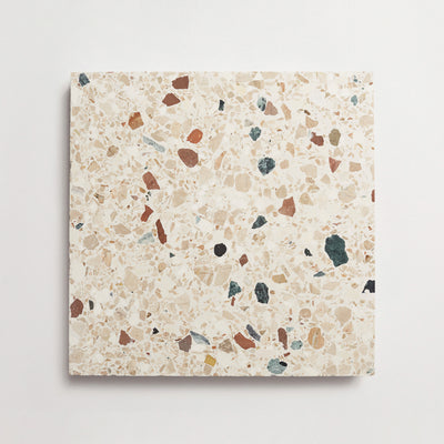 Dolce Vita Terrazzo | Torrone IV | Large Field Tile | Blanco | Honed