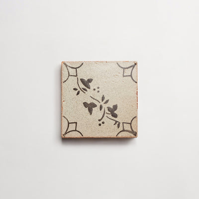 E11301-outer-cle-henna-single-thumbnail-4x4-grey-leaf--speck-3.jpg