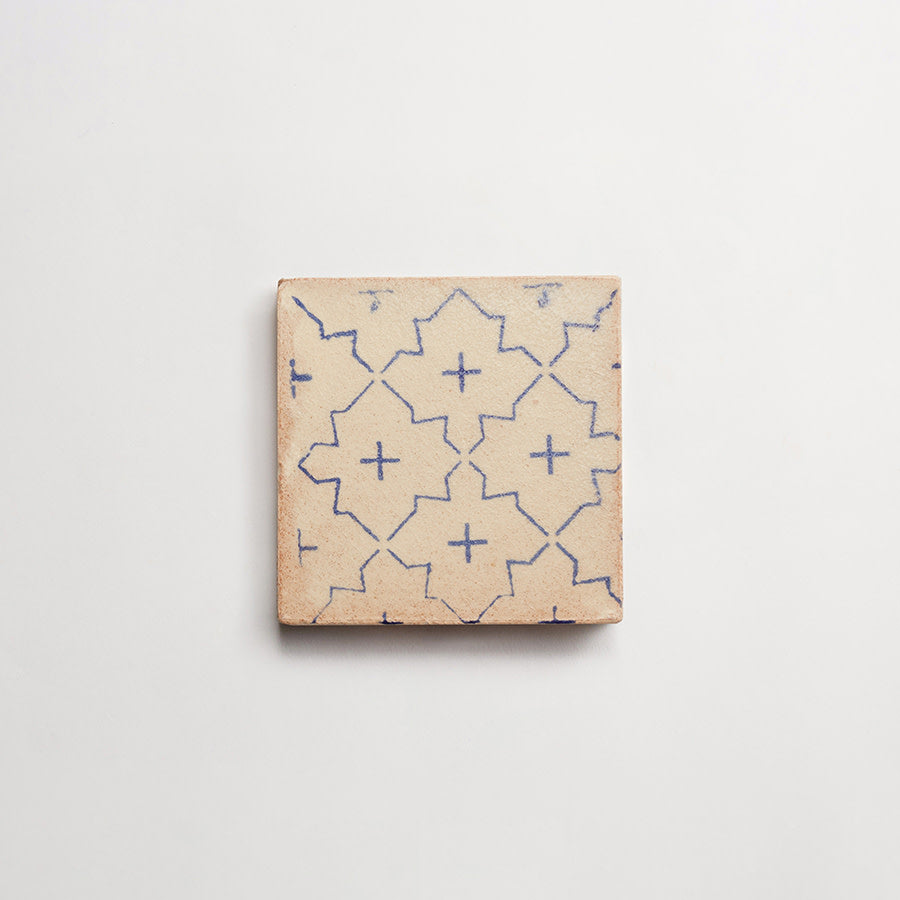 E11319-outer-cle-henna-single-thumbnail-4x4-blue-cross-1.jpg