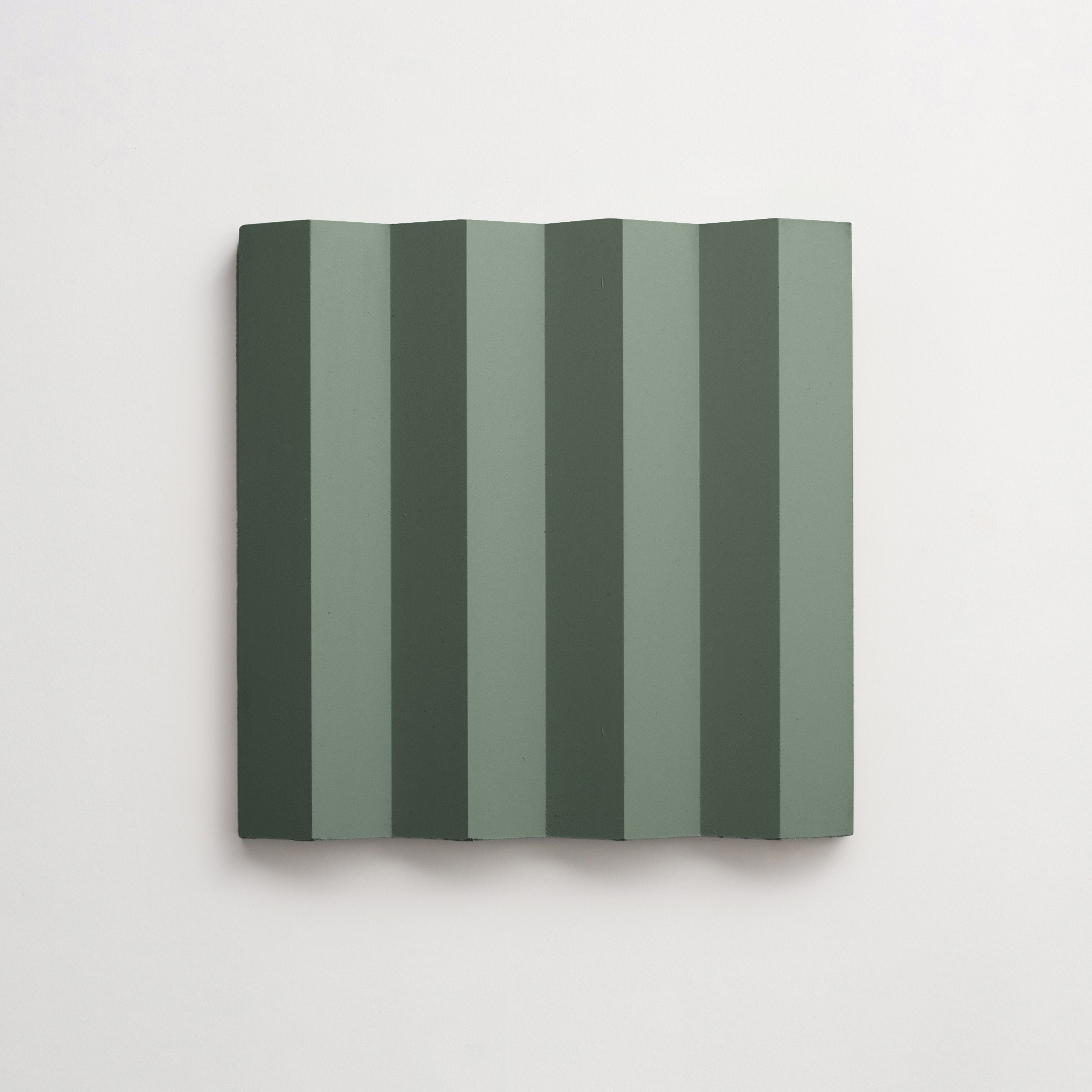 C00011-outer-cle-cement-origami-pleats-leaf-single-3000x3000.jpg