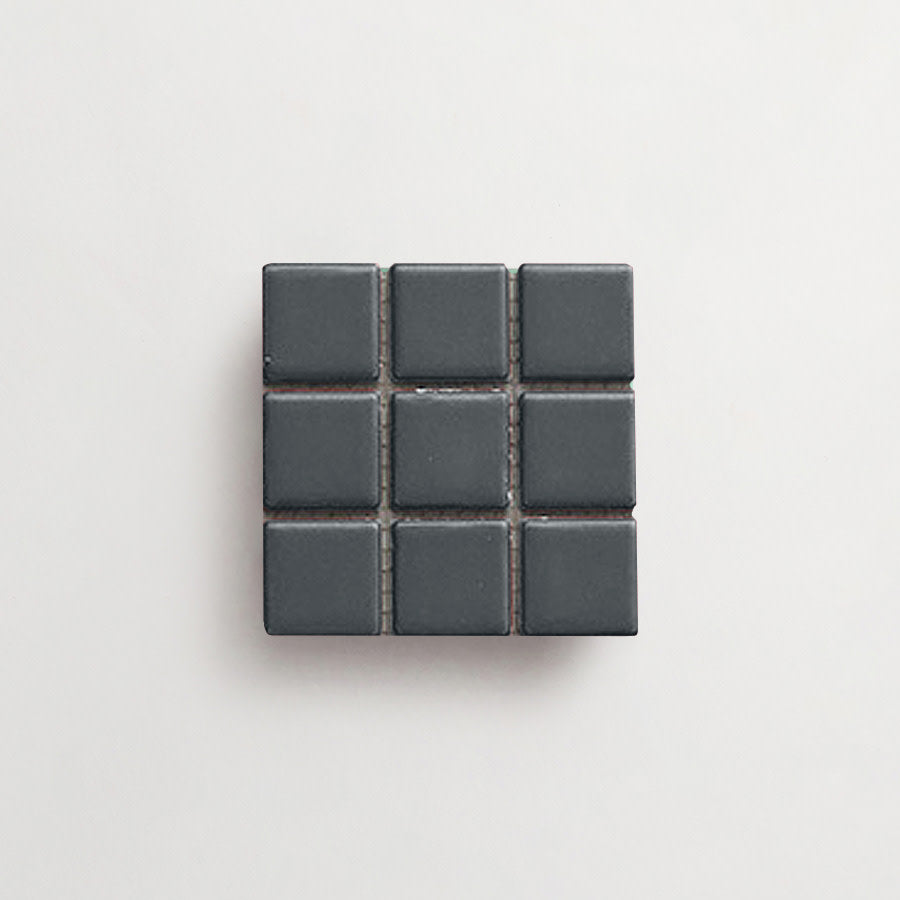 AP0228-outer-cle-nue-bouchon-urbanite-sample.jpg