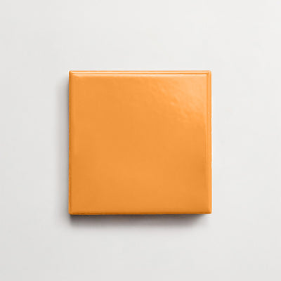 CV0083-outercle-tremper-gloss-8x8-Mandarino-RAL-1034-single-thumbnail.jpg