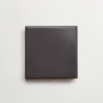 CV0254-outercle-tremper-gloss-8x8-Ferro-RAL-8019-single-thumbnail.jpg