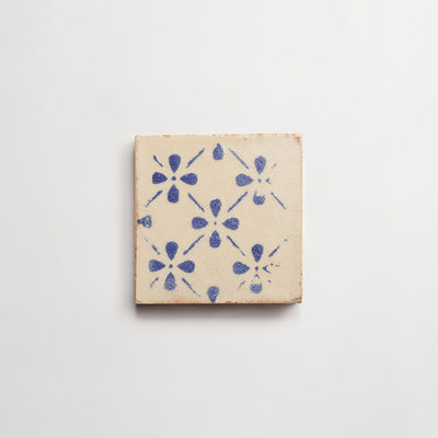 E11313-outer-cle-henna-single-thumbnail-4x4-blue-flower-1.jpg