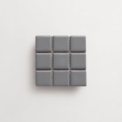 AP0229-outer-cle-nue-bouchon-st-ives-grey-sample.jpg