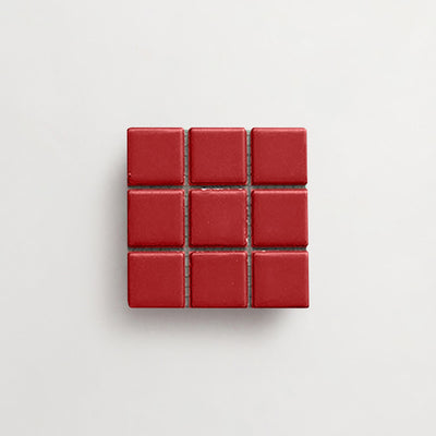 AP0244-outer-cle-nue-bouchon-pomegranate-arils-sample.jpg